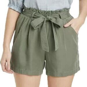 Pink Rose Women's Smokey Olive Mid-Rise Paperbag Shorts Size M (NWT)